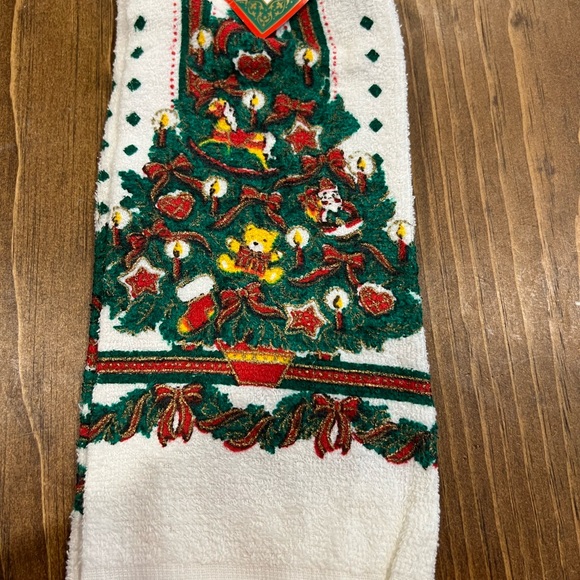 Holiday Kitchen towels set of 3 - Picture 3 of 5